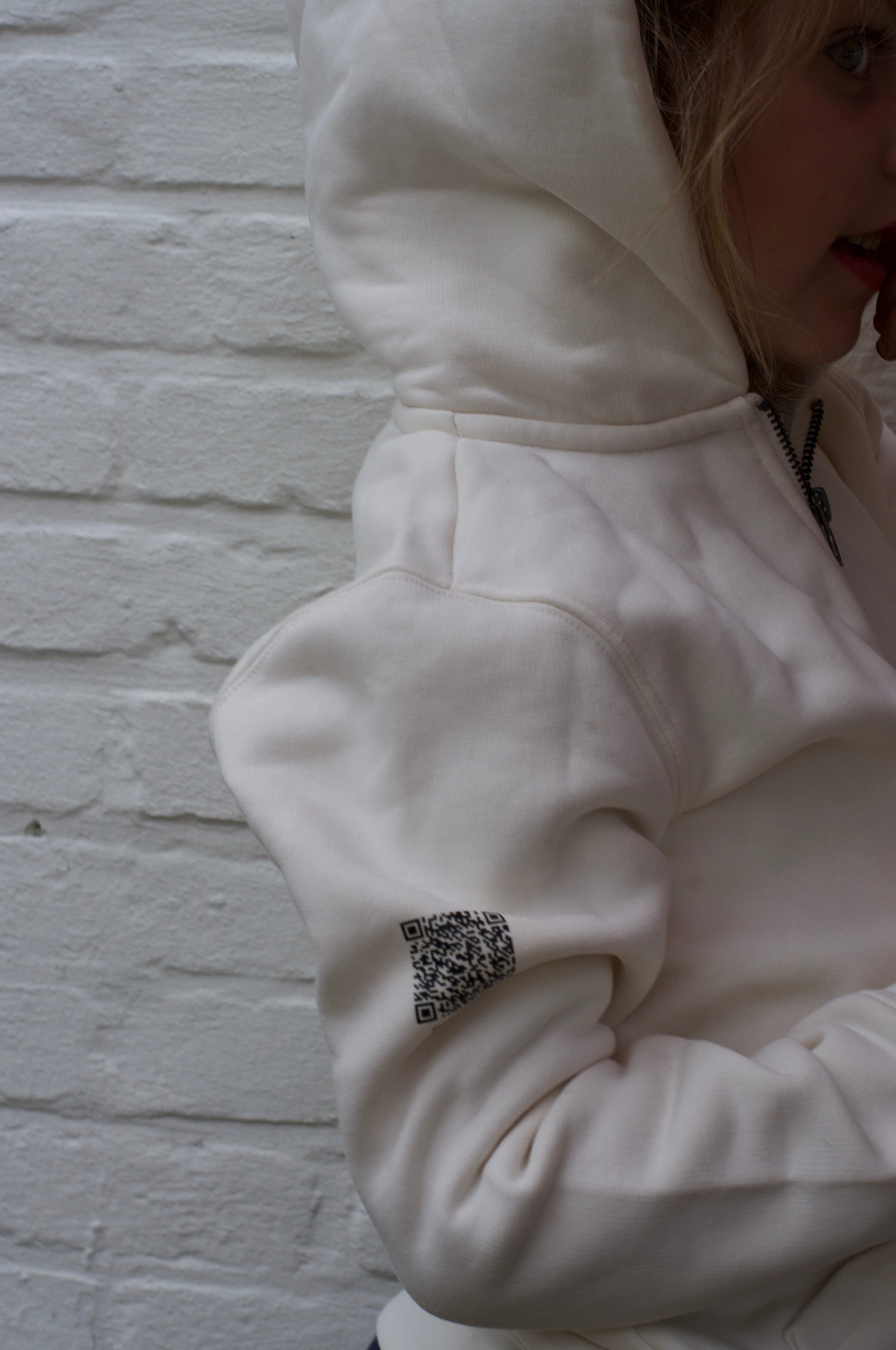 B-found sweatvest