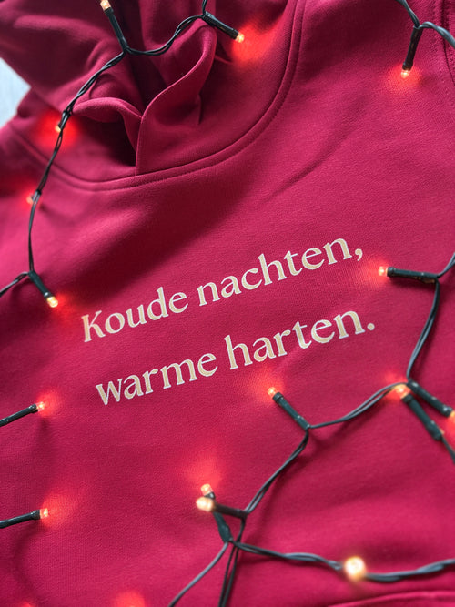B-found kersthoodie – Koude nachten & warme harten