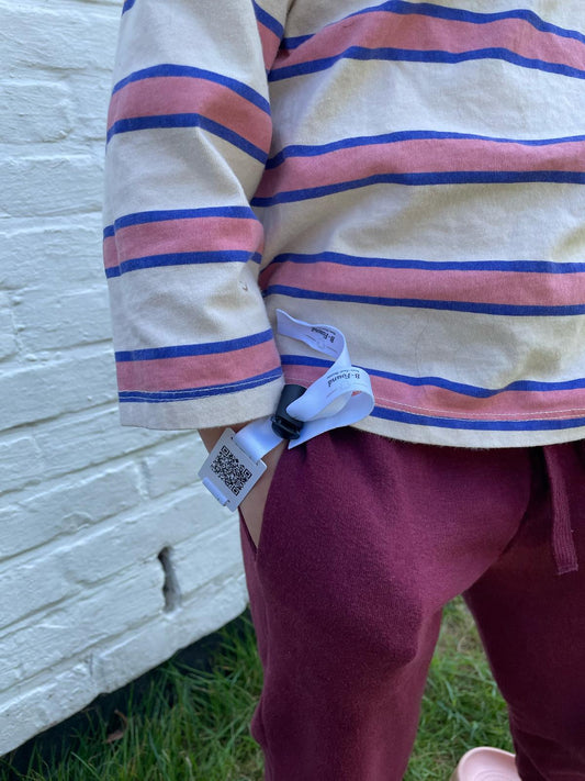 B-found polsband met QR-code (B-found logo rondom)